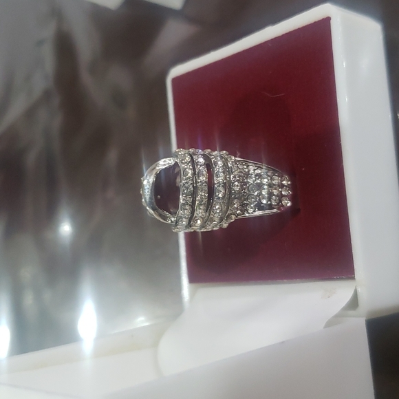 Ring size 7 - Picture 6 of 7